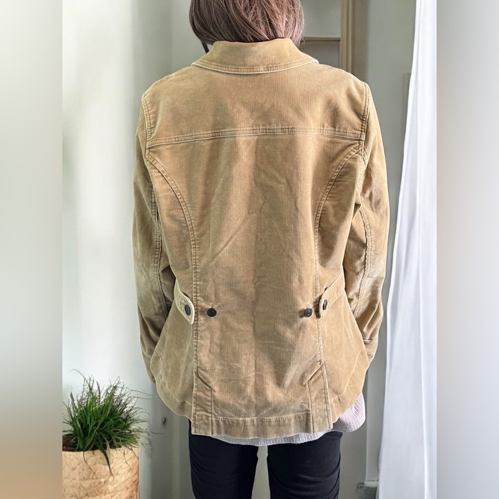 Eddie Bauer Corduroy Jacket. Beige. Light Brown. Tan - Picture 7 of 7